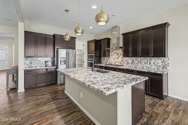 5116 N 185TH Avenue, Litchfield Park, AZ 85340