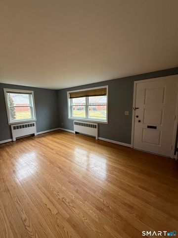 21 Hartford Avenue 4, Newington, CT 06111