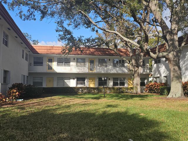 1225 NW 21st Street 19-1911, Stuart, FL 34994