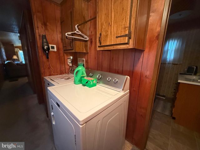 800 YORK RD, Dover, PA 17315