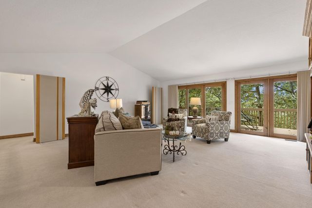 94 Irish Hills Boulevard, Kimberling City, MO 65686