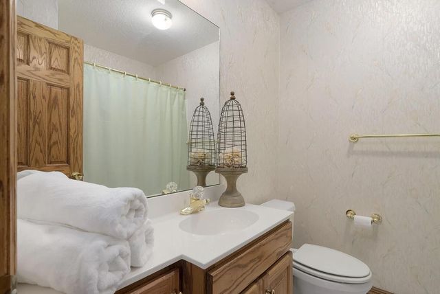 94 Irish Hills Boulevard, Kimberling City, MO 65686