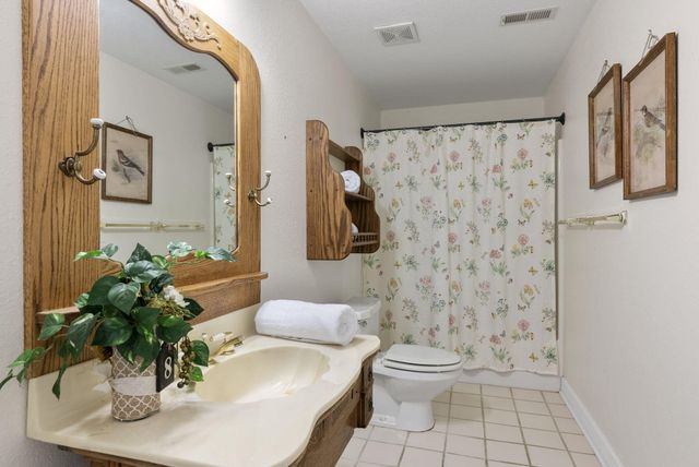 94 Irish Hills Boulevard, Kimberling City, MO 65686