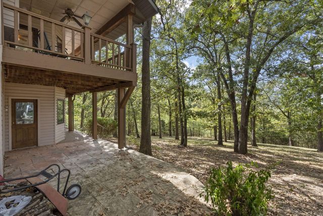 94 Irish Hills Boulevard, Kimberling City, MO 65686