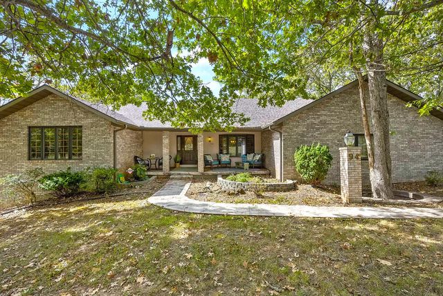 94 Irish Hills Boulevard, Kimberling City, MO 65686