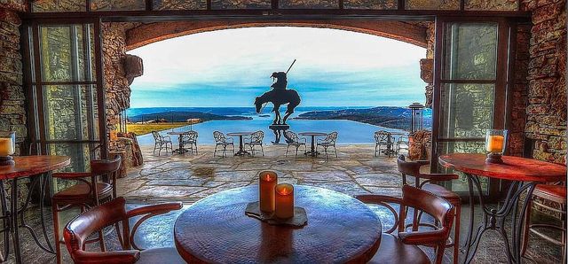 94 Irish Hills Boulevard, Kimberling City, MO 65686