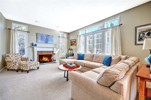 350 KETTLE POND Drive, South Kingstown, RI 02879