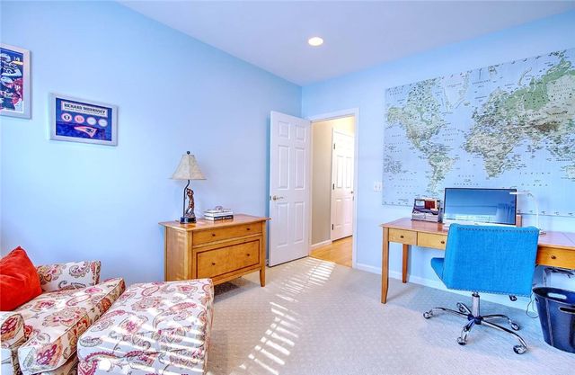 350 KETTLE POND Drive, South Kingstown, RI 02879