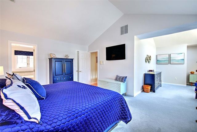 350 KETTLE POND Drive, South Kingstown, RI 02879