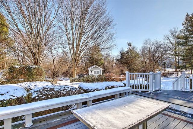350 KETTLE POND Drive, South Kingstown, RI 02879
