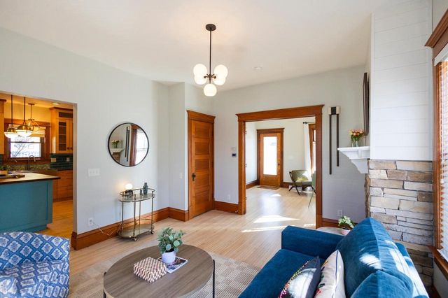 210 S 6th Street, Mount Horeb, WI 53572