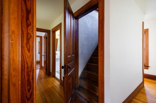 210 S 6th Street, Mount Horeb, WI 53572