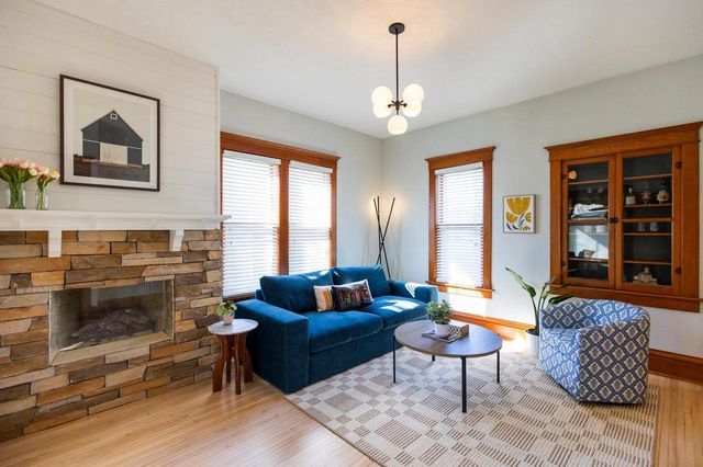 210 S 6th Street, Mount Horeb, WI 53572