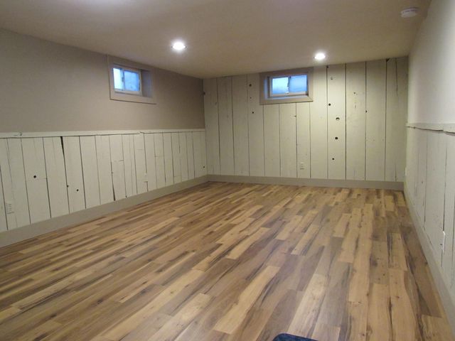 5340 Byron Avenue N, Crystal, MN 55429