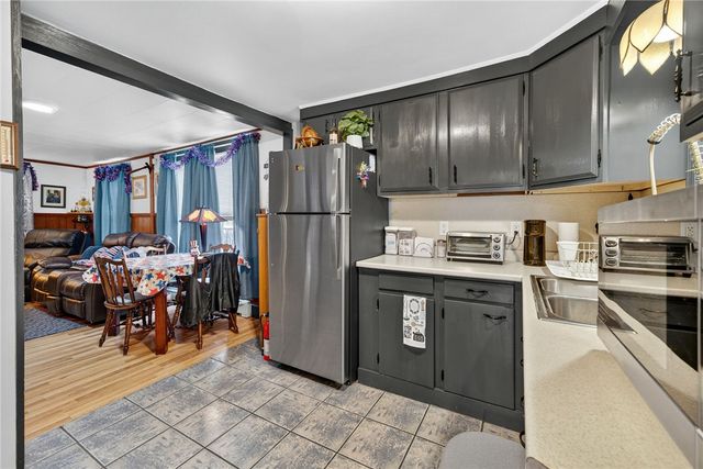 24 Maplewood Avenue, Warwick, RI 02889