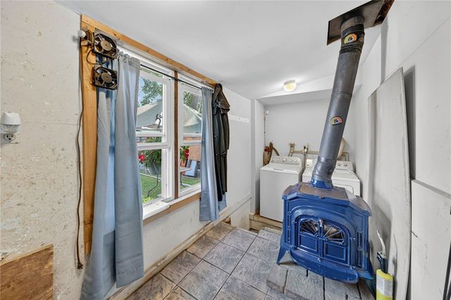 24 Maplewood Avenue, Warwick, RI 02889