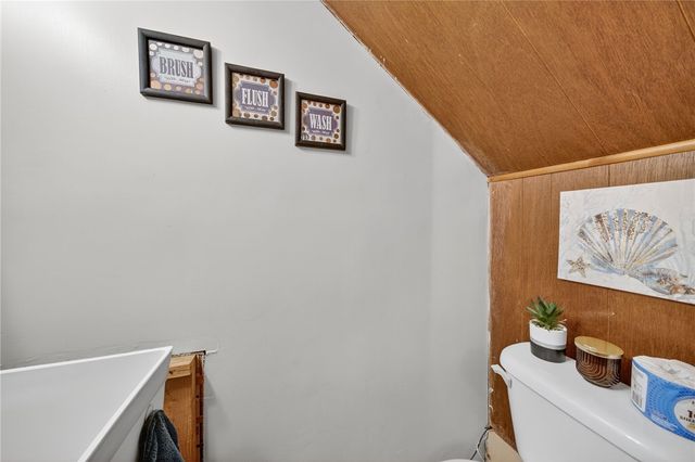 24 Maplewood Avenue, Warwick, RI 02889