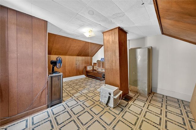 24 Maplewood Avenue, Warwick, RI 02889