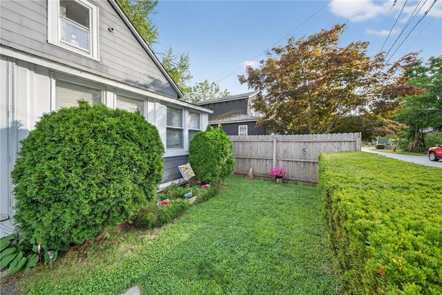 24 Maplewood Avenue, Warwick, RI 02889