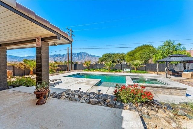 19673 Cottonwood, Desert Hot Springs, CA 92241