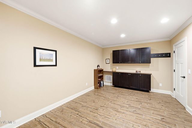 306 Harbor Approach, Johnson City, TN 37601