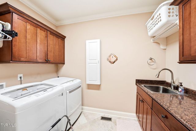 306 Harbor Approach, Johnson City, TN 37601