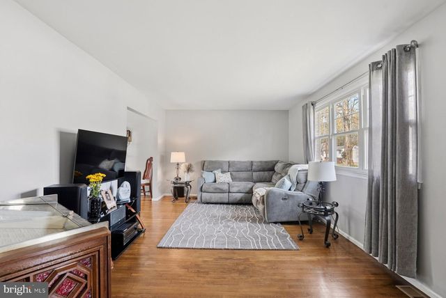 1031 PUTNAM PL, Blackwood, NJ 08012