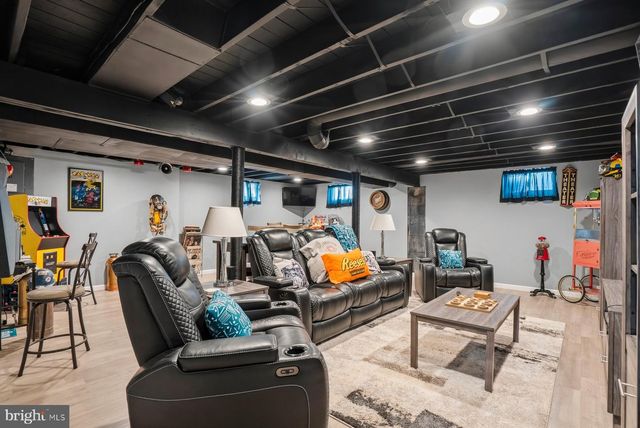 1031 PUTNAM PL, Blackwood, NJ 08012