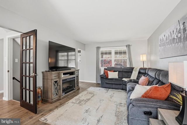 1031 PUTNAM PL, Blackwood, NJ 08012