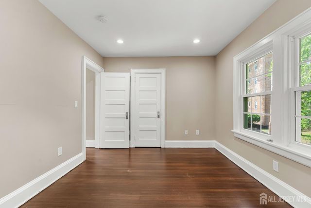 17 N Adelaide Avenue N, Highland Park, NJ 08904