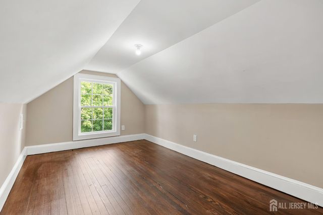 17 N Adelaide Avenue N, Highland Park, NJ 08904
