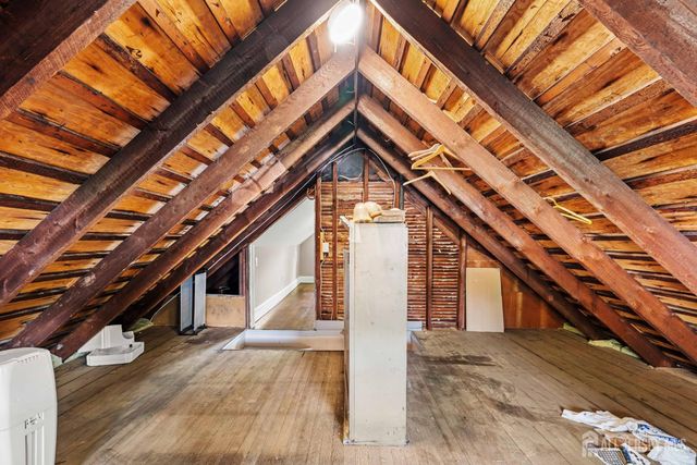 17 N Adelaide Avenue N, Highland Park, NJ 08904