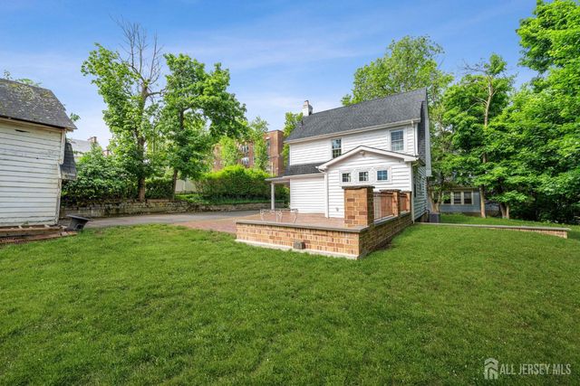 17 N Adelaide Avenue N, Highland Park, NJ 08904