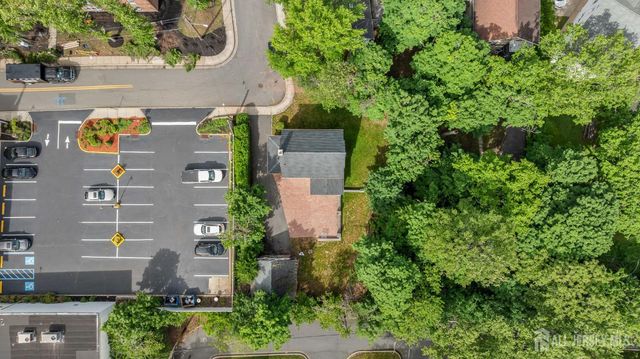 17 N Adelaide Avenue N, Highland Park, NJ 08904
