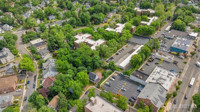 17 N Adelaide Avenue N, Highland Park, NJ 08904
