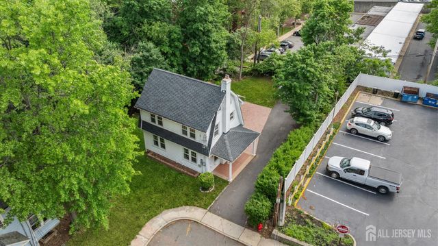 17 N Adelaide Avenue N, Highland Park, NJ 08904