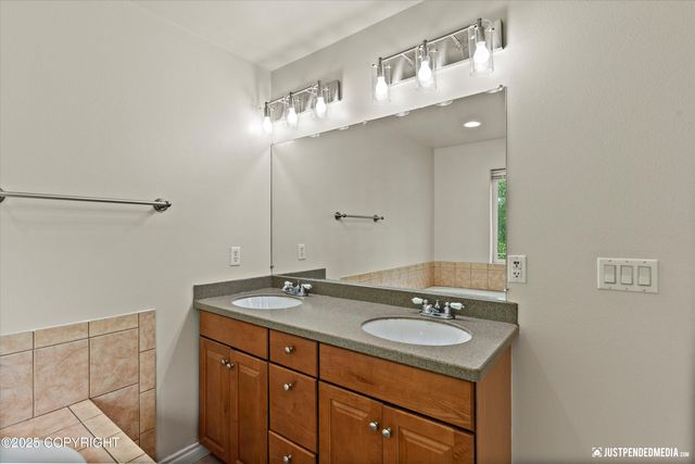 1675 E Pintail Drive, Wasilla, AK 99654