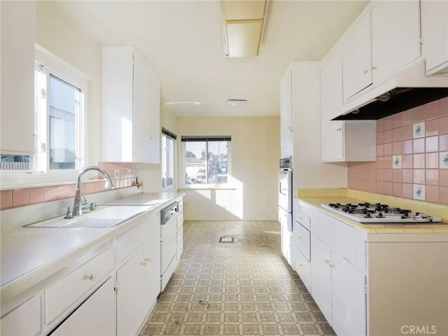 20610 Mansel Avenue, Torrance, CA 90503