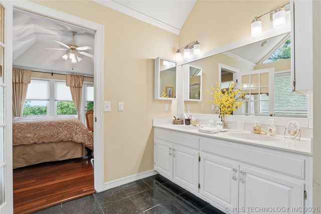 1033 S 263 West Avenue, Sand Springs, OK 74063