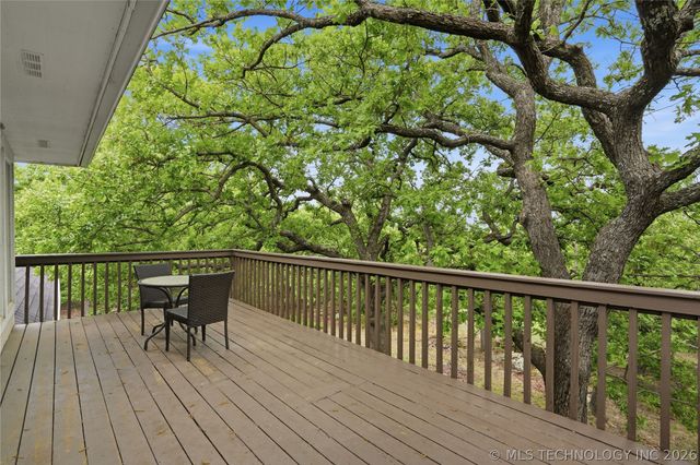 1033 S 263 West Avenue, Sand Springs, OK 74063