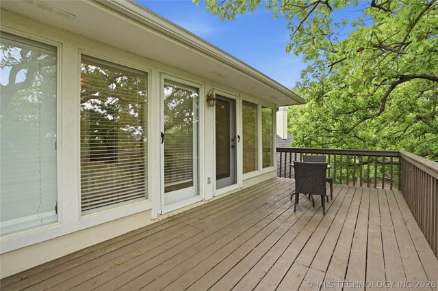 1033 S 263 West Avenue, Sand Springs, OK 74063