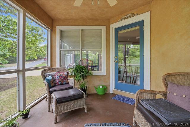 1033 S 263 West Avenue, Sand Springs, OK 74063
