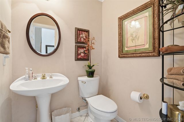 1033 S 263 West Avenue, Sand Springs, OK 74063