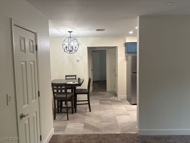 2606 South Durango Drive 287, Las Vegas, NV 89117