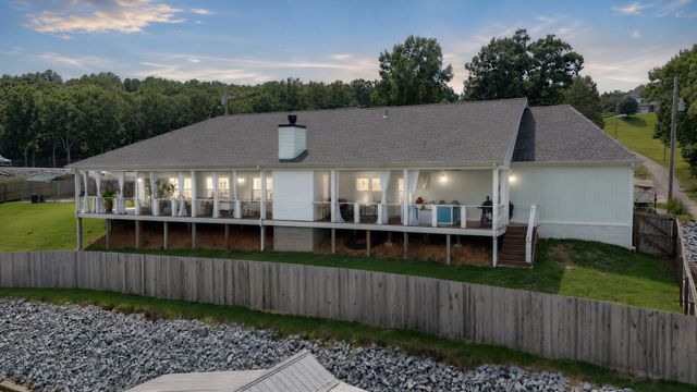 15 Driftwood Ln, Buchanan, TN 38222