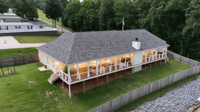 15 Driftwood Ln, Buchanan, TN 38222