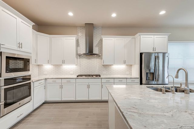 17419 Hillsedge, San Antonio, TX 78257