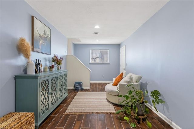 36 N Ridge Avenue, Liberty, MO 64068