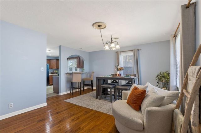 36 N Ridge Avenue, Liberty, MO 64068