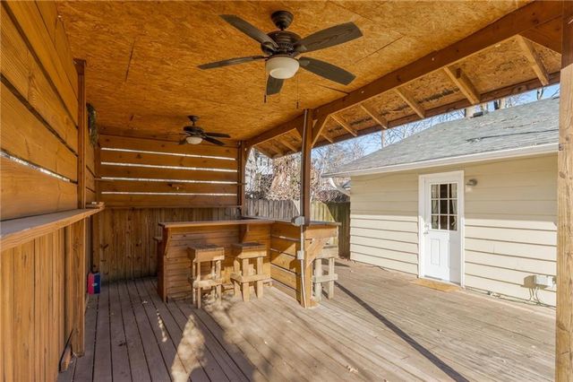 36 N Ridge Avenue, Liberty, MO 64068